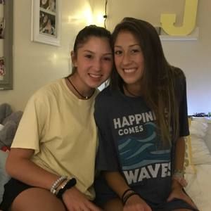 Meet your Posher, Vanessa